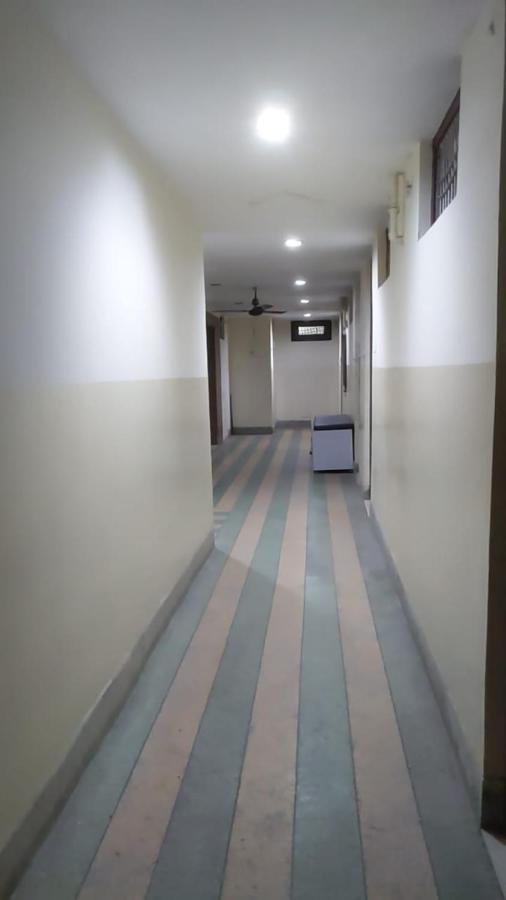 Hotel Raj Deluxe Haridwar Ngoại thất bức ảnh